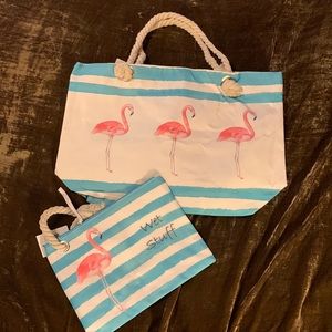 NWT Adorable beach tote with wet bag